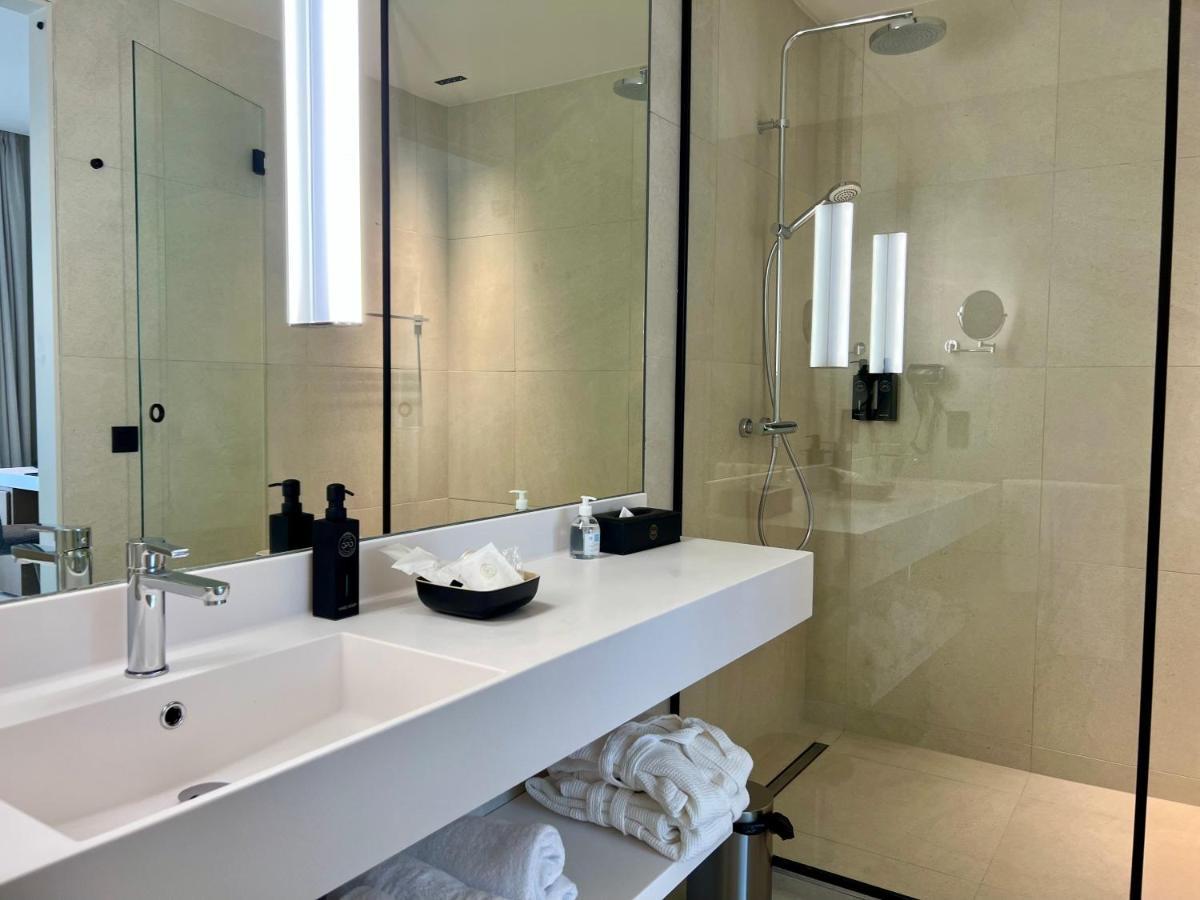 Opo Hotel Bruksela Zewnętrze zdjęcie