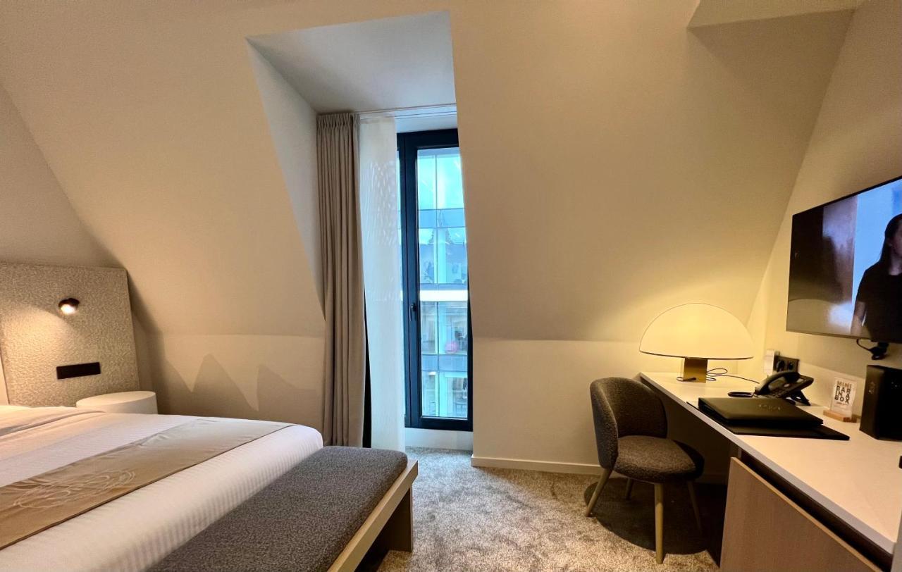 Opo Hotel Bruksela Zewnętrze zdjęcie